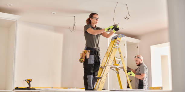 Best Licensed Electrician  in Claxton, GA
